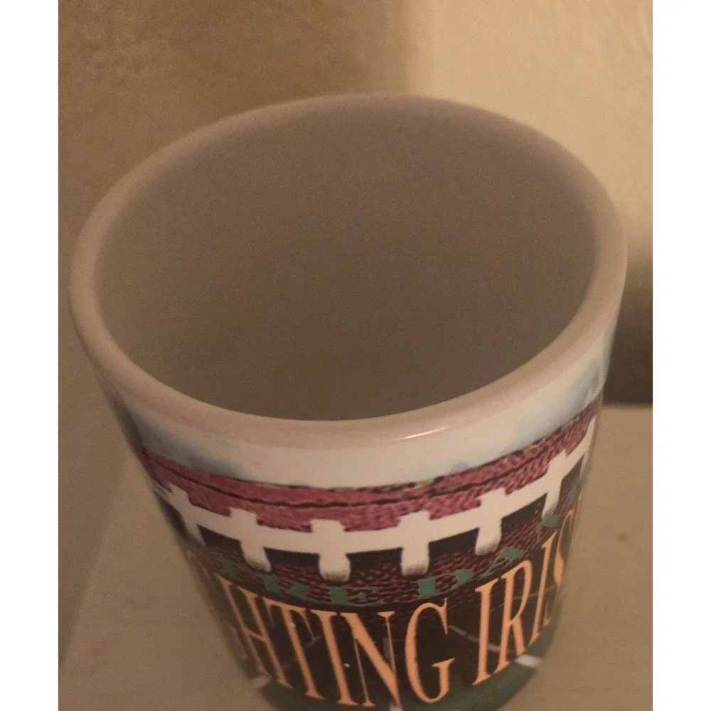 NOTRE DAME  FIGHTING IRISH Football Mug Coffee Tea HF Coors USA Made